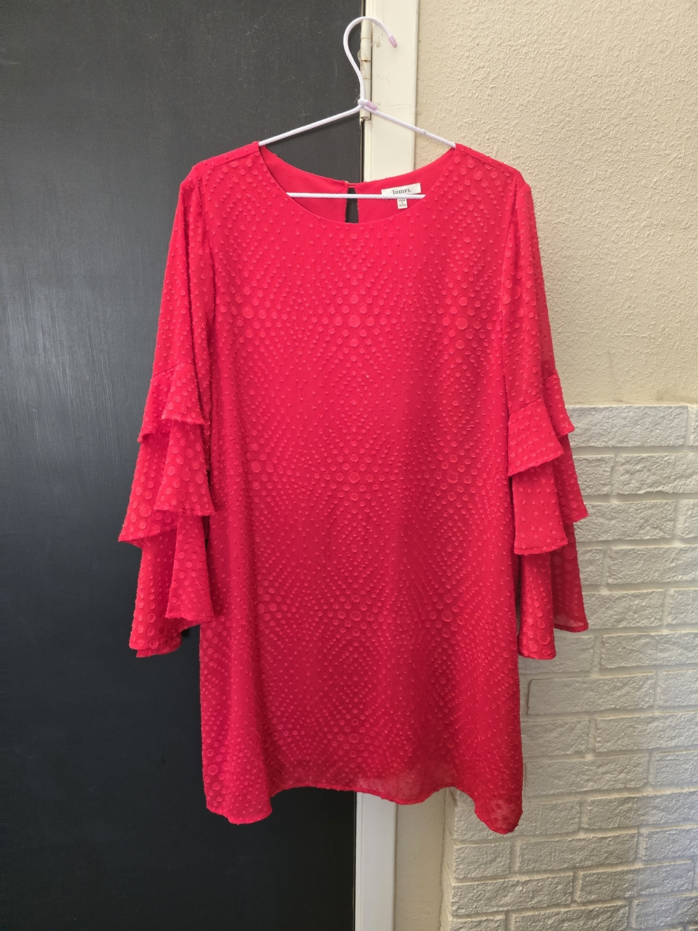 JODIFL Red Tiered Bell Sleeve Midi Dress